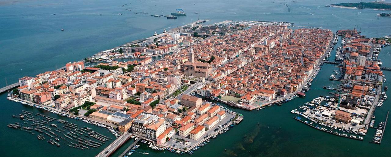 El Capitan De Mar Apartment Chioggia Bagian luar foto