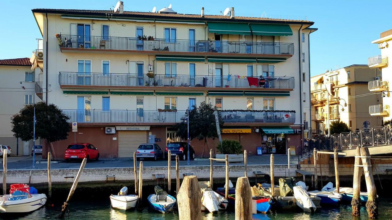 El Capitan De Mar Apartment Chioggia Bagian luar foto