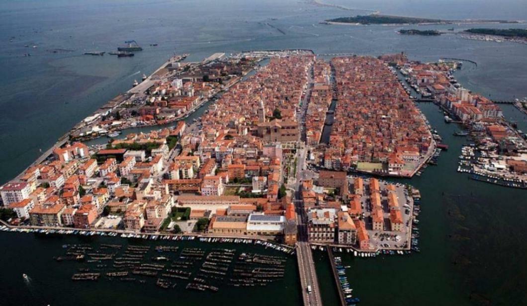 El Capitan De Mar Apartment Chioggia Bagian luar foto