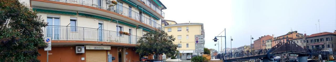 El Capitan De Mar Apartment Chioggia Bagian luar foto